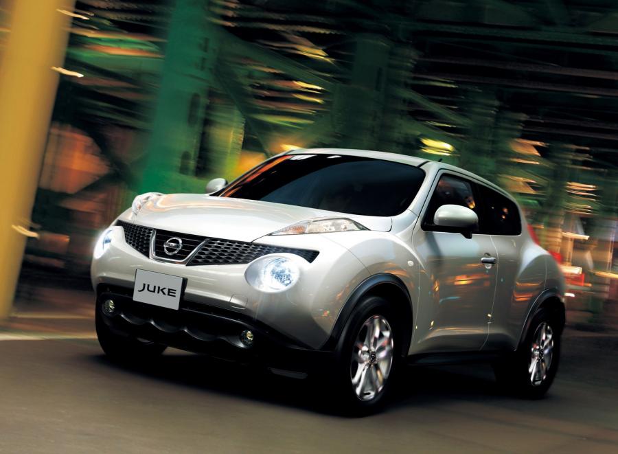  Nissan Juke 2010 года  (JP) (фото 3 из 5)